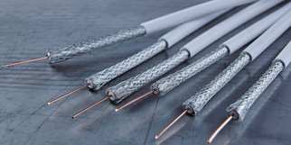 Kabel- und Steckverbinder bei EMS-Götz Elektro-Multimedia-Service in Berching