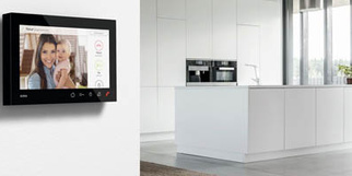 Gira Wohnungsstation bei EMS-Götz Elektro-Multimedia-Service in Berching