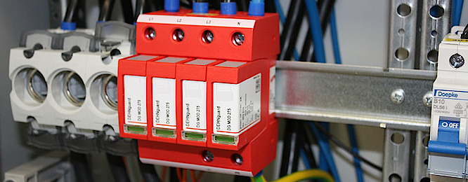 Über­spannungs­schutz bei EMS-Götz in Berching